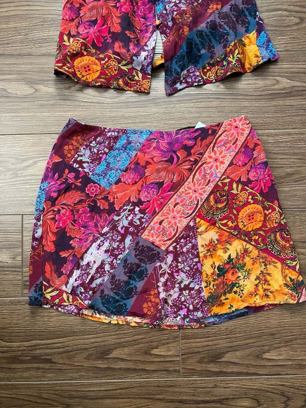 Nasty Gal Floral Patchwork Halter Top & Skirt Co-Ord Size 6 - Picture 4 of 5
